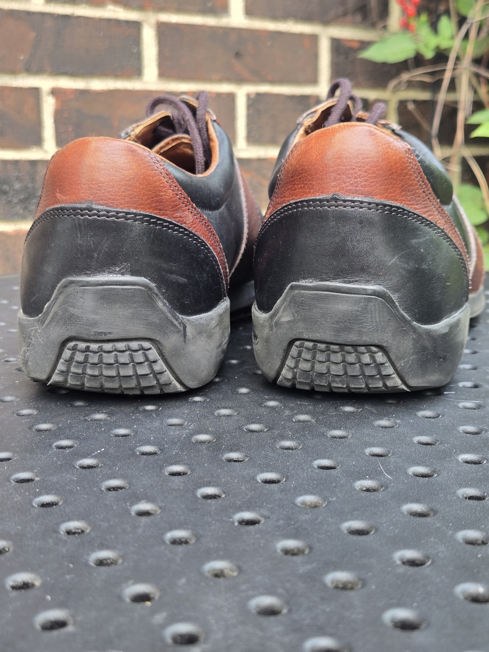 Vtg Allen Edmonds 9.5 "Passport" Leather Sneakers / Dress Shoes - Picture 9 of 10
